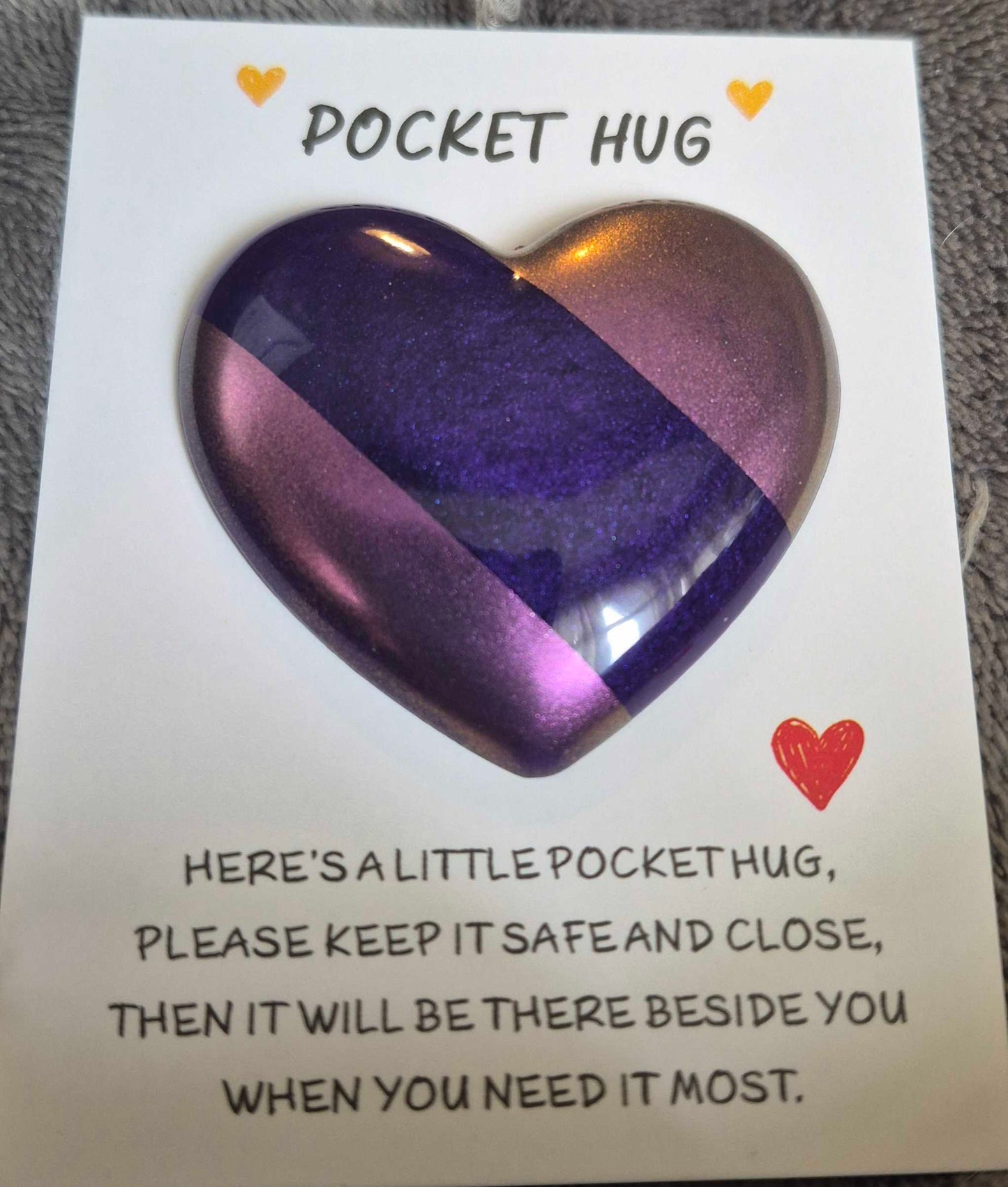Unique Resin Heart Pocket Hug