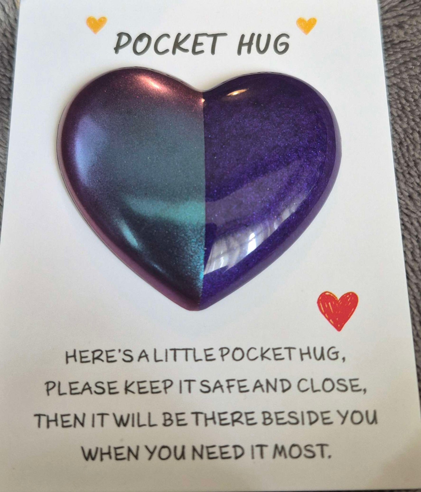 Unique Resin Heart Pocket Hug